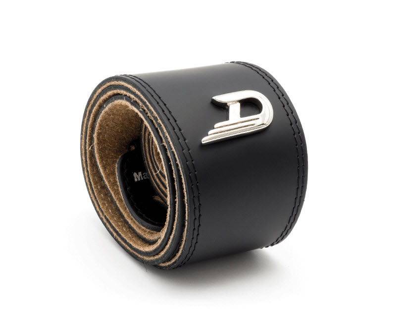 Duesenberg ADG01 Ledergurt mit "D" Logo aus Metall, schwarz