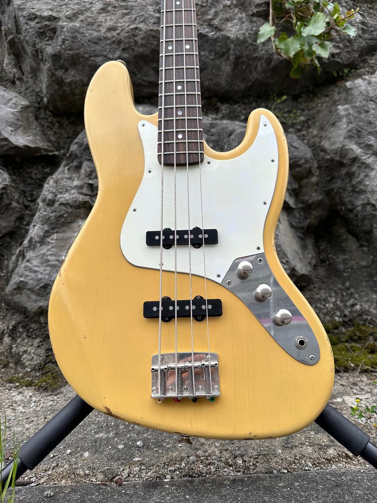 Maybach Motone J Bass Vintage Blonde_Klangstudio_2