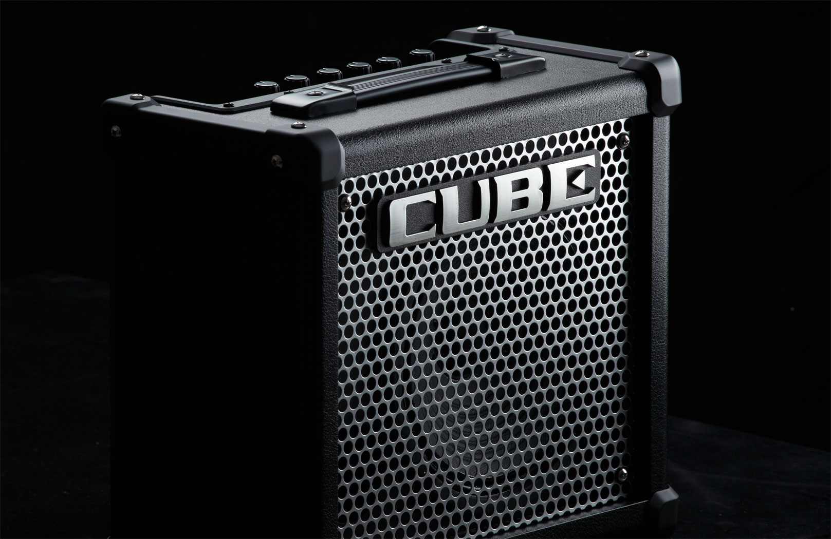 Roland Cube-10GX Guitar Amplifier